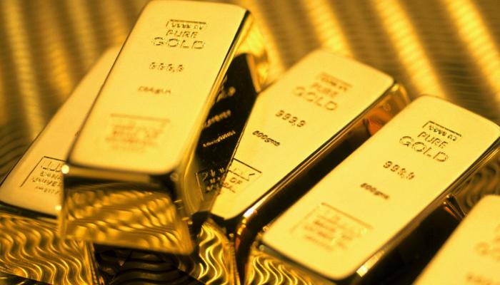 توقعات بارتفاع سعر الذهب وقد يتخطى 2000 دولار في 2021