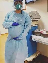 الجزائر : إقالة مدير مستشفى تسبب في وفاة طبيبة حامل أصيبت بالكورونا