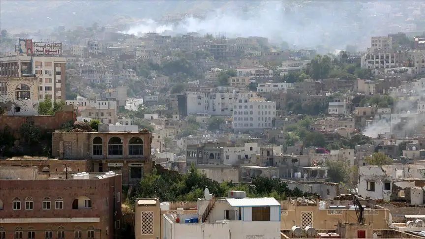 مسؤول يمني يطالب بتحقيق مع قوات مدعومة إماراتيا عذبت صحفيا
