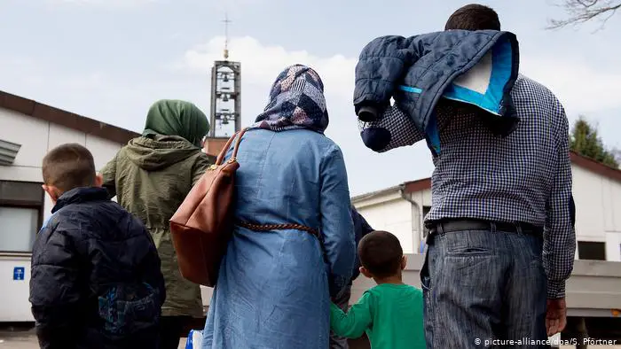 الوضع الأمني لا يزال خطر في سوريا.. الخارجية الألمانية ترفض إعادة اللاجئين السوريين إلى بلادهم