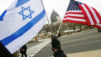 الولايات المتحدة تهدد بمنع الطائرات الإسرائيلية من الهبوط في المطارات الأمريكية