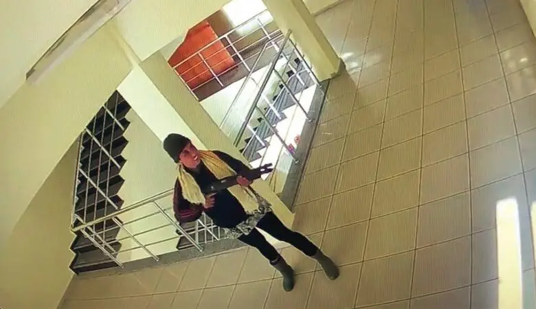 أصابت 3.. "الانتقام" يدفع امرأة لإطلاق النار عشوائياً داخل مبنى حكومي في أنطاليا التركية