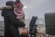 السلطات التركية تساعد اللاجئين السوريين