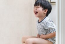 علاج الإمساك عند الأطفال 4 سنوات