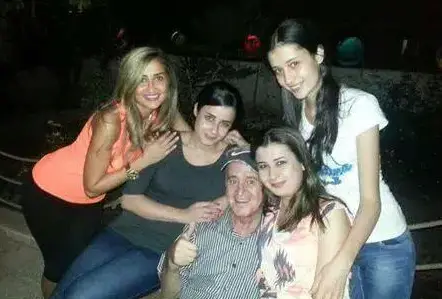 الكاتب هاني السعدي أبدع تمثيلاً وكتابةً وأنجب نجوماً 3 الكاتب هاني السعدي أبدع تمثيلاً وكتابةً وأنجب نجوماً