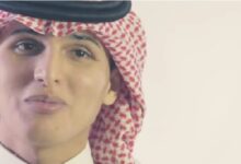 المنشد أحمد العديم بكى بسبب إفلاسه وليس من أجل اليمن وطلب يد هند القحطاني
